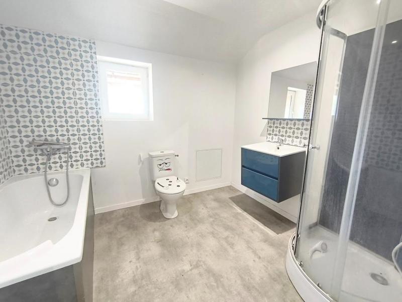 Maison - 168 m² - 6 pièces