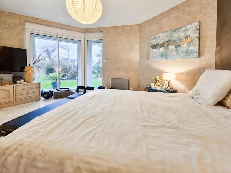 Maison en pierre - 193 m² - 7 pièces