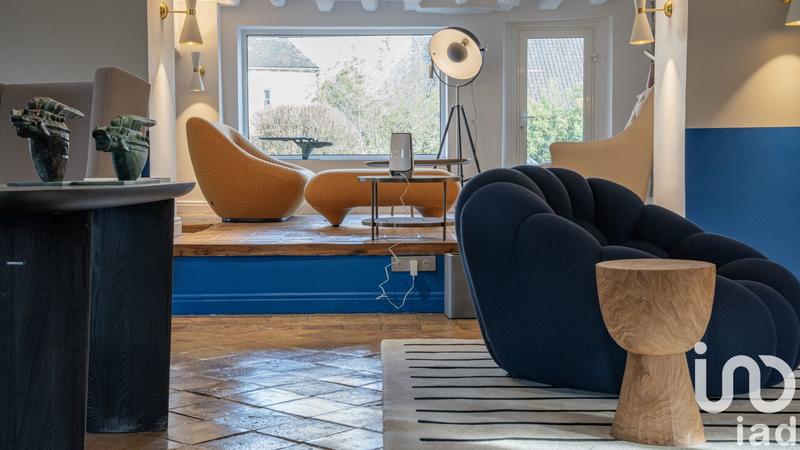 Maison - 670 m² - 20 pièces