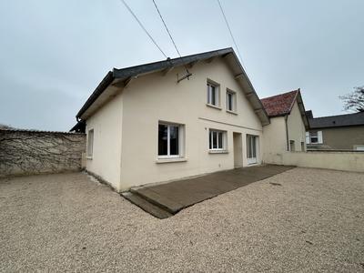 Maison - 94 m² - 4 pièces