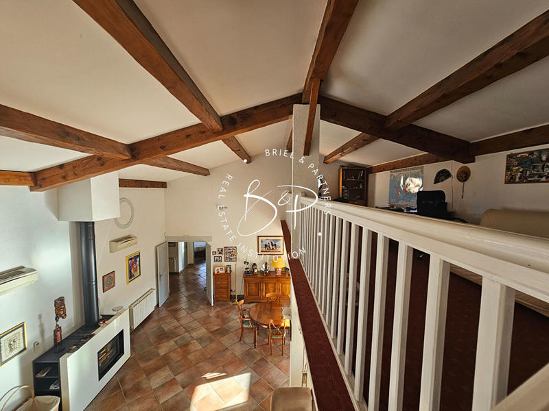 Maison - 190 m² - 6 pièces