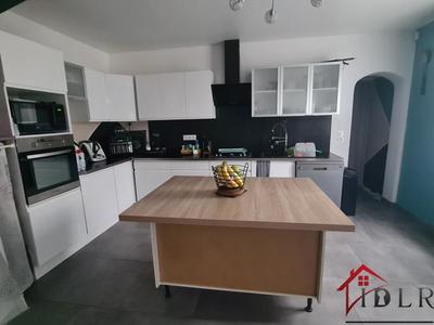 Maison de village - 117 m² - 6 pièces