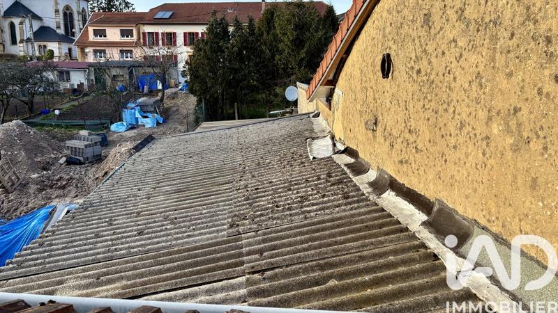 Maison - 300 m² - 13 pièces