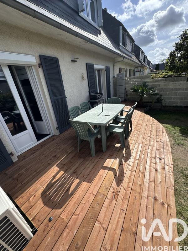 Maison - 93 m² - 5 pièces