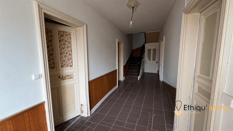 Maison ancienne - 183 m² - 6 pièces