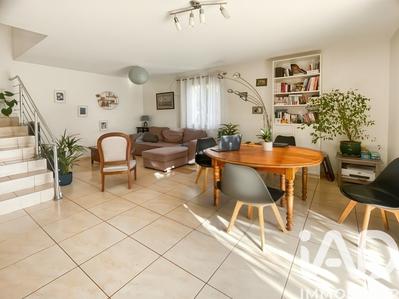 Maison - 82 m² - 5 pièces