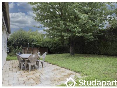 Chambre - 16 m² - 1 pièce