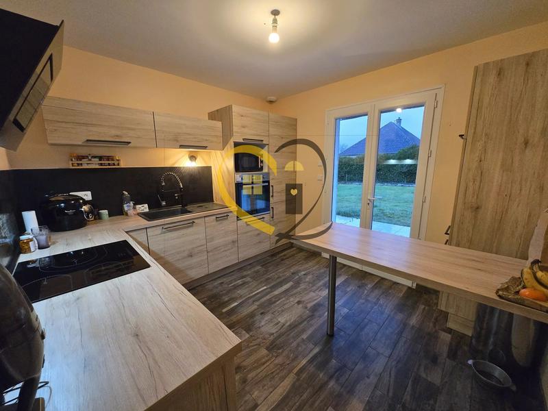 Maison - 110 m² - 5 pièces