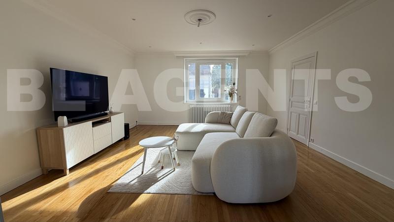 Maison de ville - 139 m² - 6 pièces