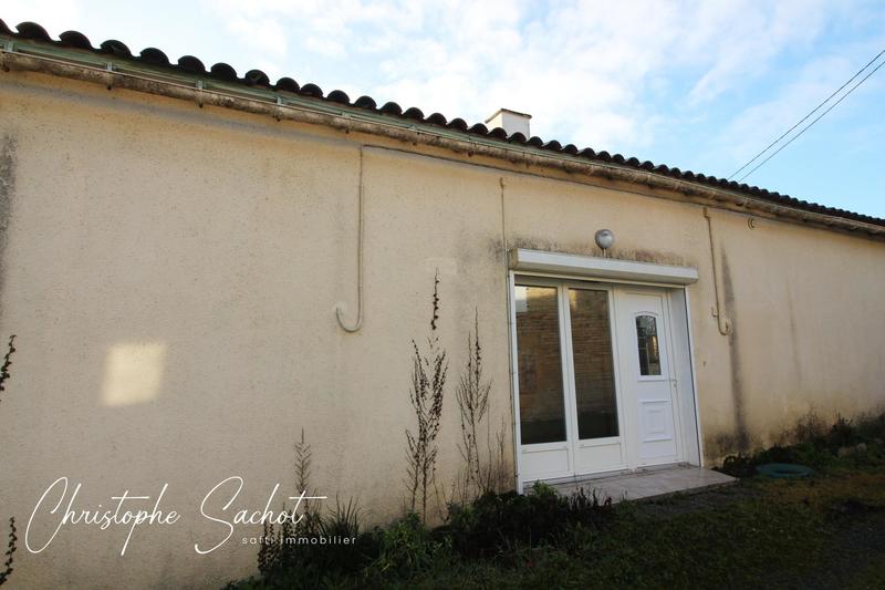 Maison - 198 m² - 9 pièces