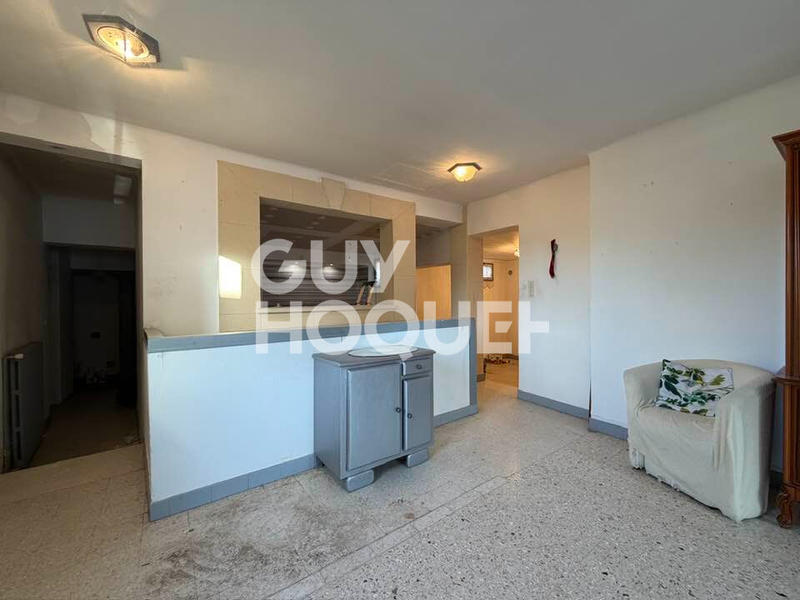 Immeuble - 174 m² - 8 pièces