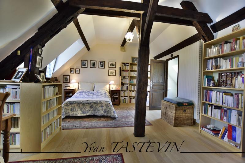 Villa - 351 m² - 10 pièces