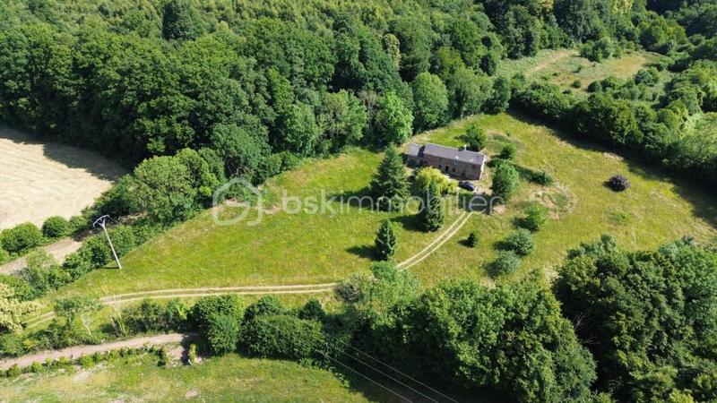 Maison traditionnelle - 110 m² - 4 pièces