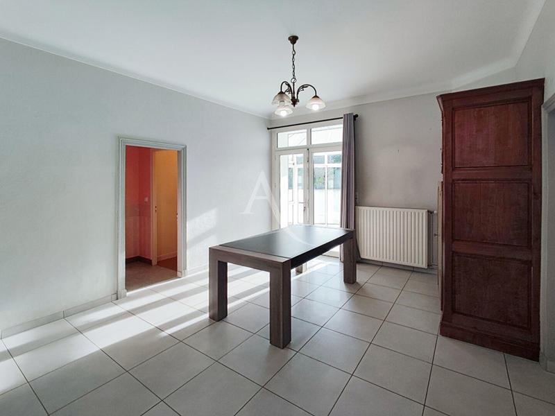 Maison - 112 m² - 6 pièces