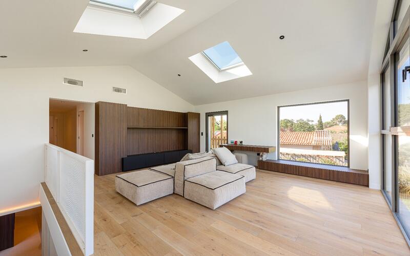 Maison d'architecte - 300 m² - 8 pièces