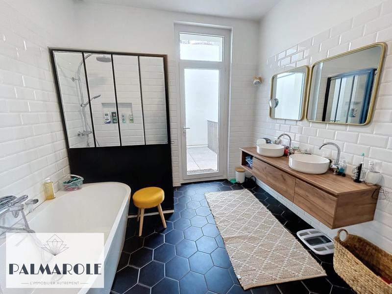 Maison de ville - 119 m² - 4 pièces