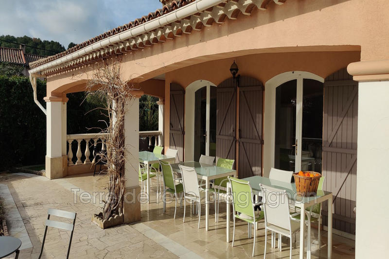 Maison chambre d'hôtes - 330 m² - 11 pièces