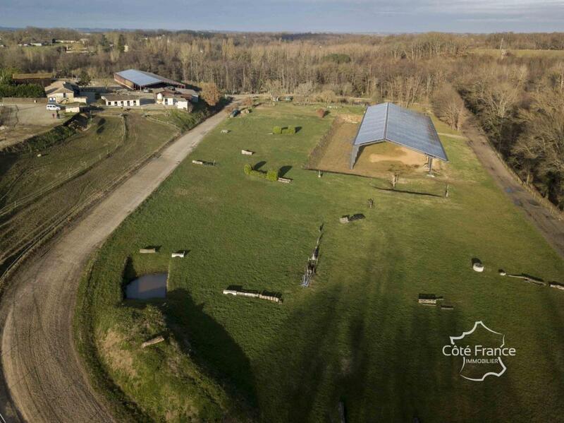 Maison de domaine équestre - 150 m² - 6 pièces