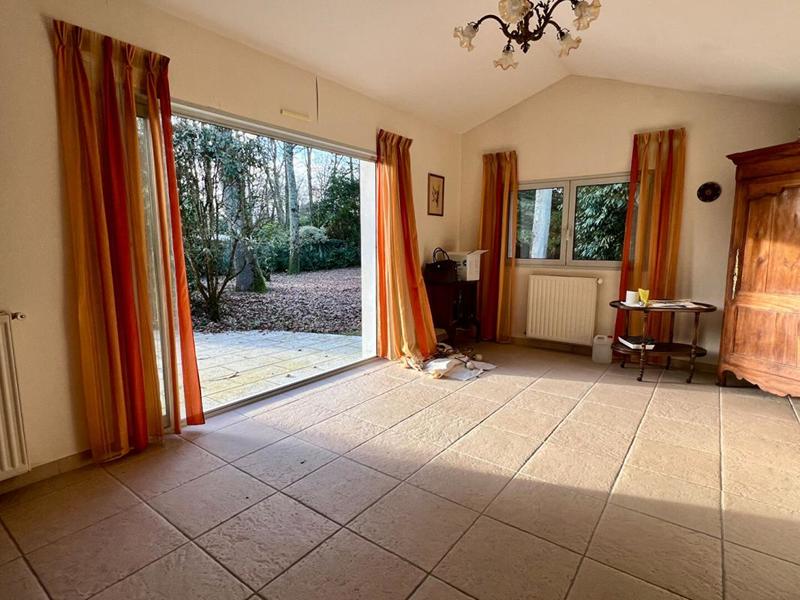 Villa - 230 m² - 8 pièces