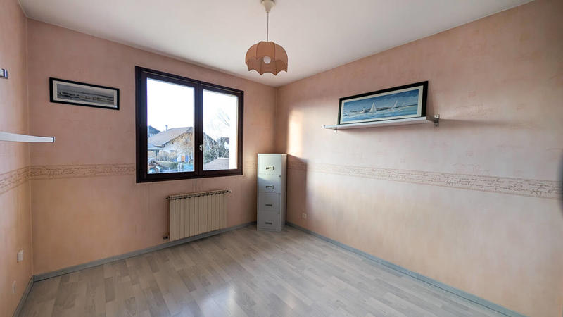 Maison - 202 m² - 6 pièces