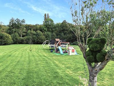 Maison - 137 m² - 5 pièces