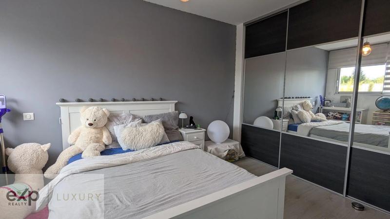 Maison - 180 m² - 6 pièces