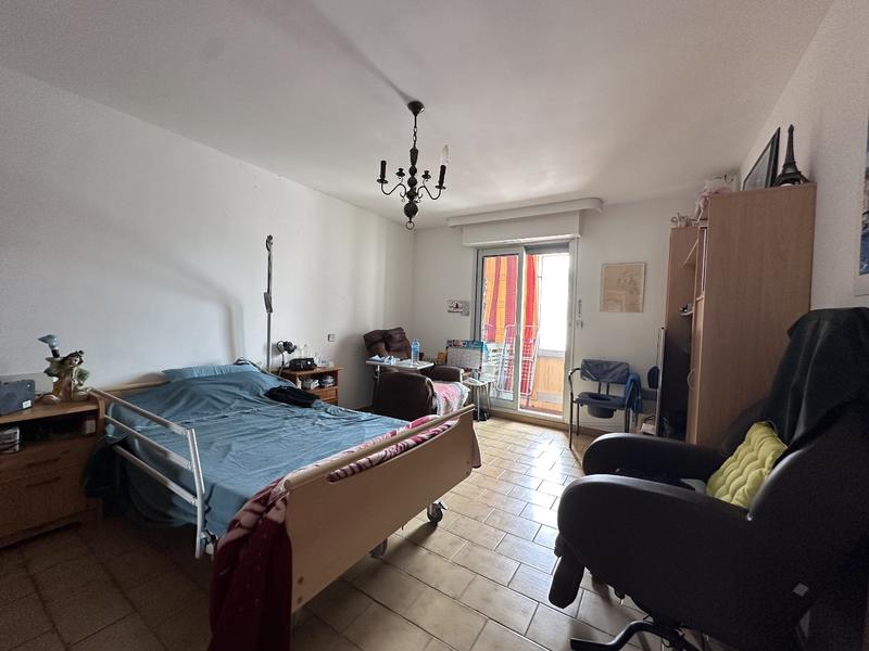 Appartement - 75 m² - 3 pièces