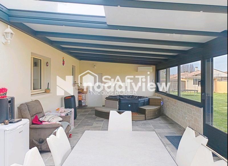 Maison - 185 m² - 5 pièces