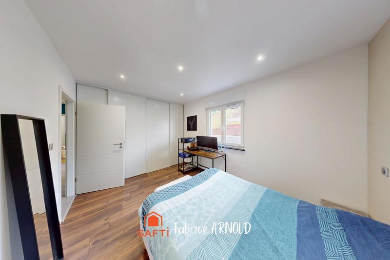 Maison - 111 m² - 5 pièces