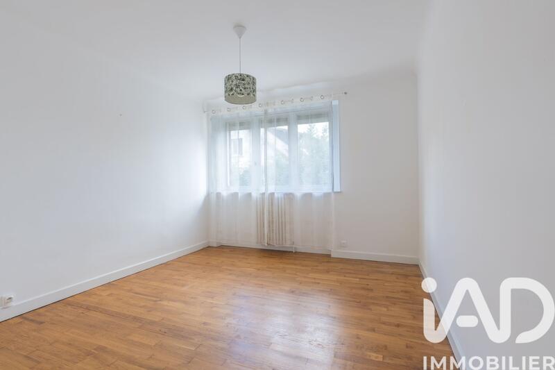 Maison - 188 m² - 4 pièces