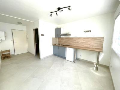 Appartement - 20 m² - 1 pièce