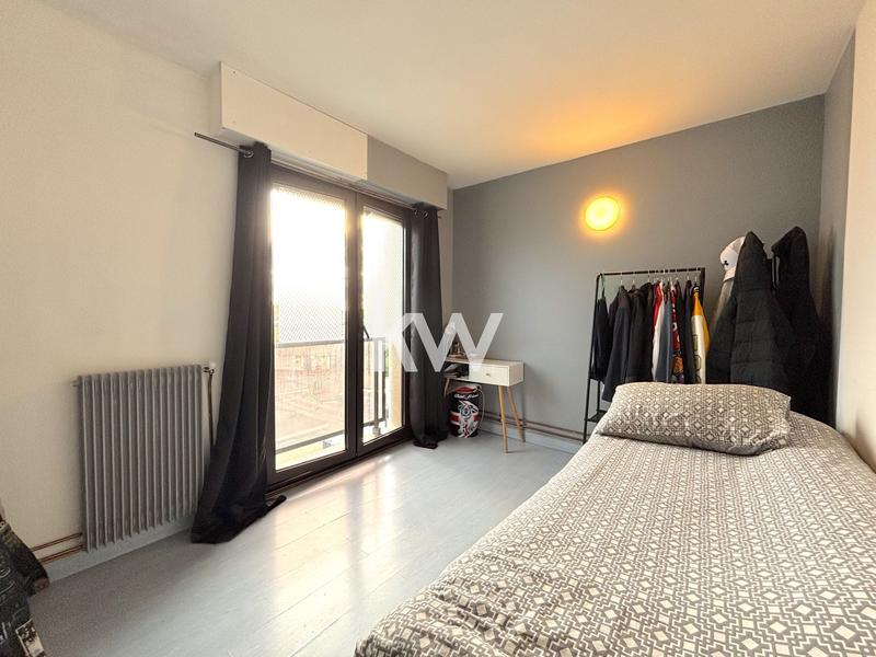 Appartement - 77 m² - 77 pièces