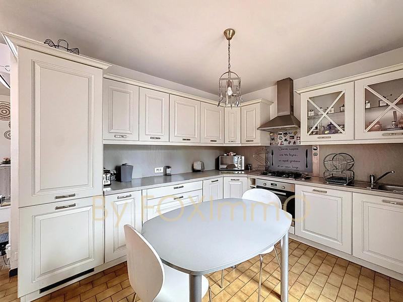 Maison - 136 m² - 6 pièces