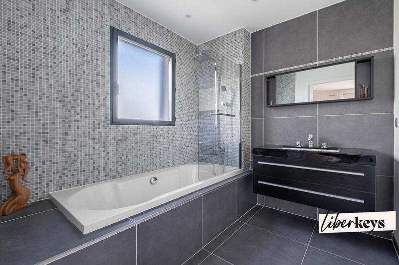 Villa - 154 m² - 5 pièces