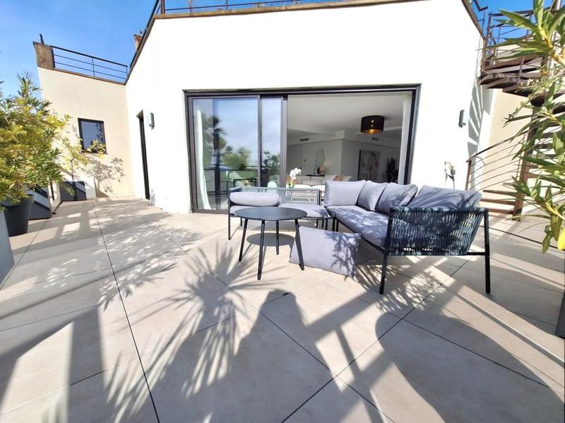 Appartement - 132 m² - 4 pièces