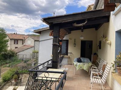 Maison - 103 m² - 7 pièces