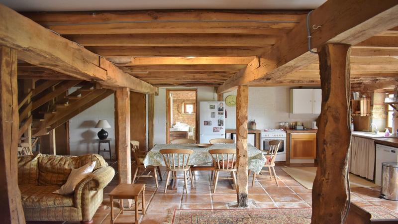 Propriété - 340 m² - 9 pièces