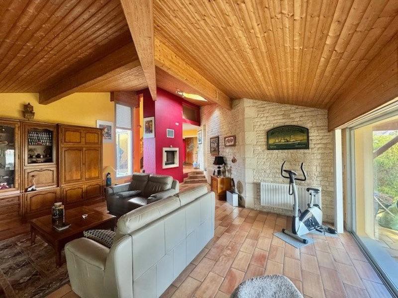 Maison - 138 m² - 6 pièces