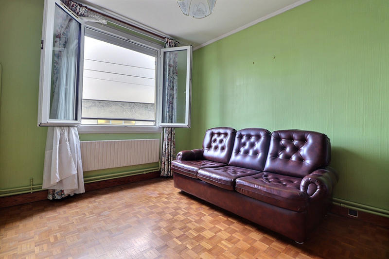 Maison - 134 m² - 8 pièces