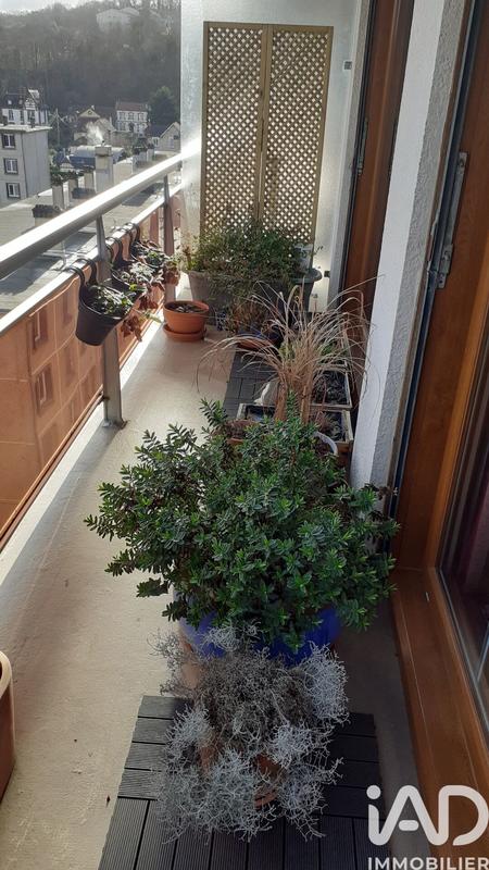 Appartement - 93 m² - 4 pièces