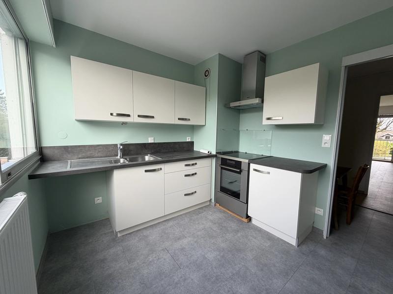 Appartement - 102 m² - 5 pièces