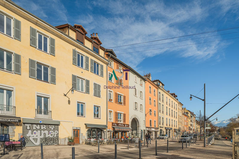 Duplex - 108 m² - 5 pièces