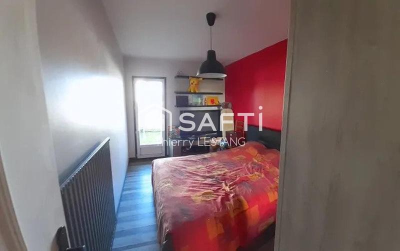 Maison - 90 m² - 5 pièces