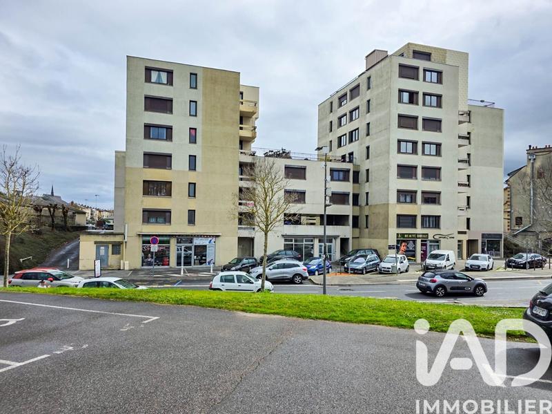 Appartement - 84 m² - 4 pièces