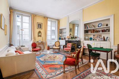 Appartement - 192 m² - 6 pièces