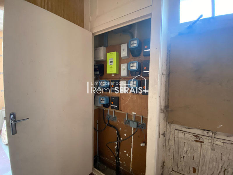 Maison - 480 m² - 25 pièces