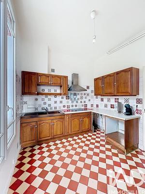 Maison - 110 m² - 6 pièces