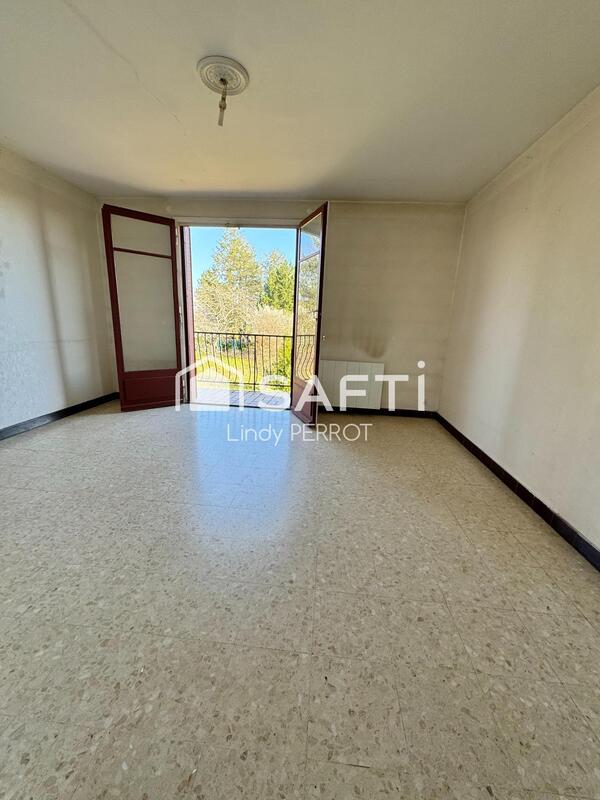 Maison - 102 m² - 6 pièces