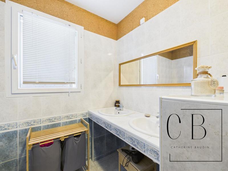 Maison - 115 m² - 6 pièces