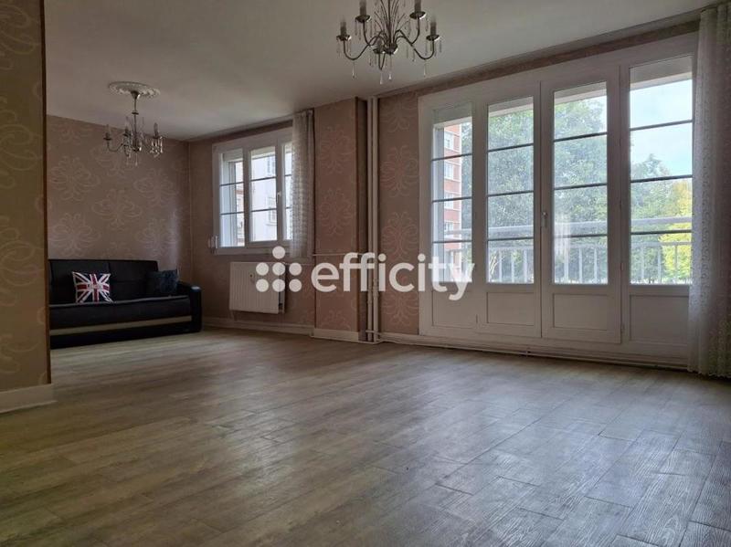 Appartement - 80 m² - 4 pièces